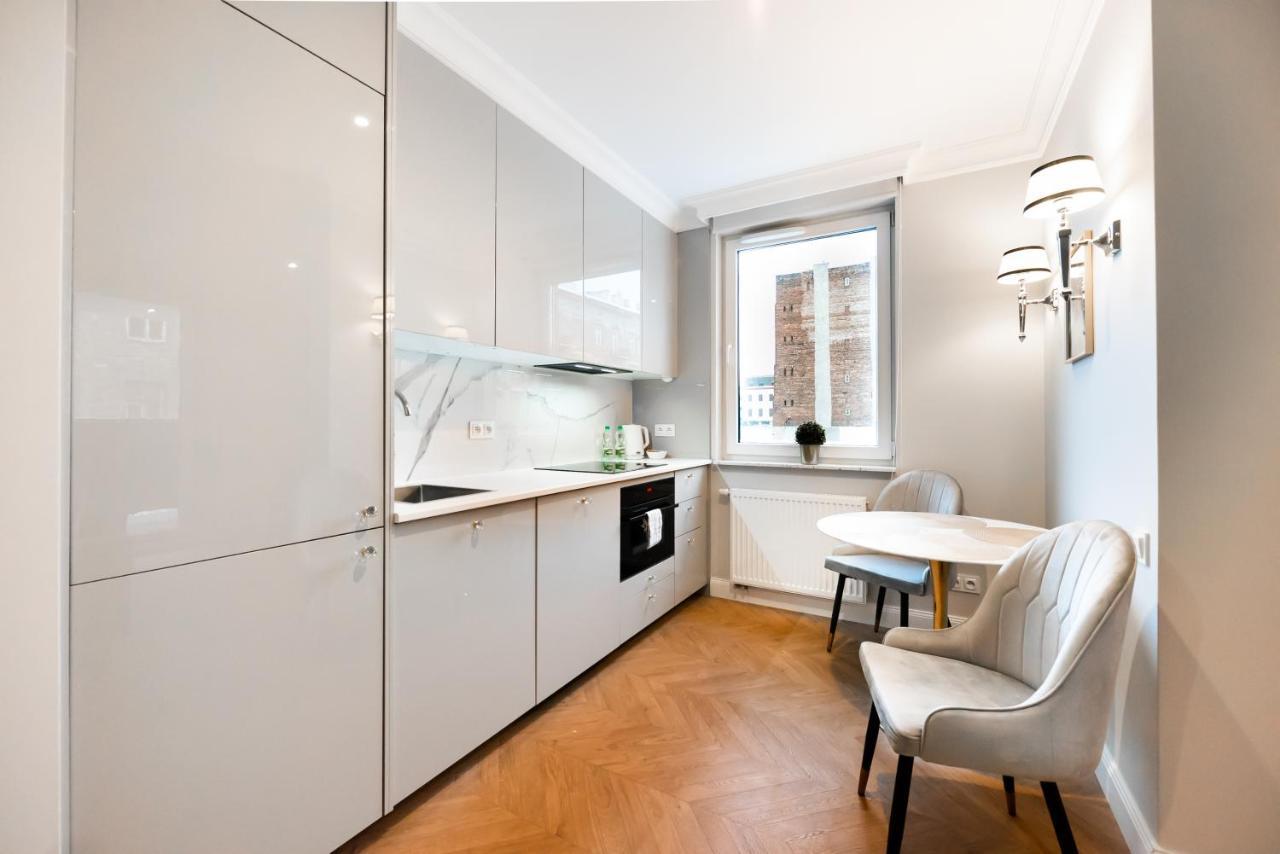Stara Praga Superior Apartment وارسو المظهر الخارجي الصورة